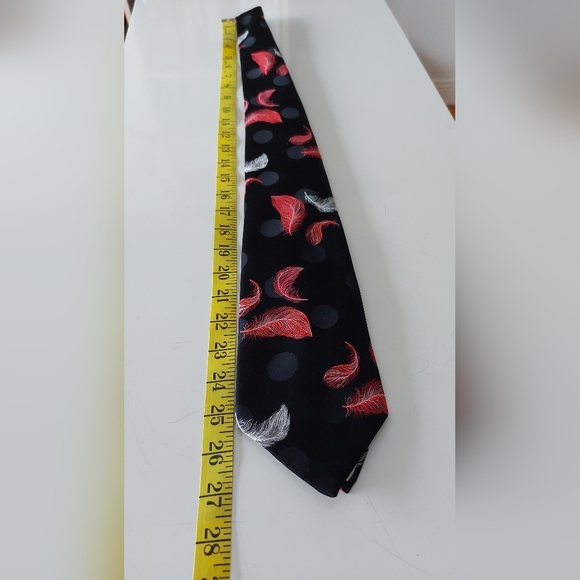 Morrie Gold Tie - Picture 9 of 12